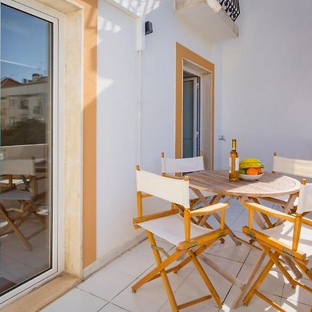 Bright 1Bdr Apartment W/Balcony By Lovelystay Vila Real de Santo Antonio Luaran gambar